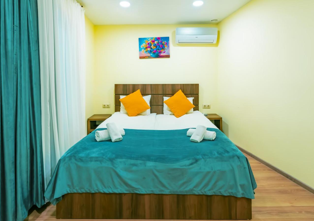 Hotel Classic Suites Тбилиси Экстерьер фото