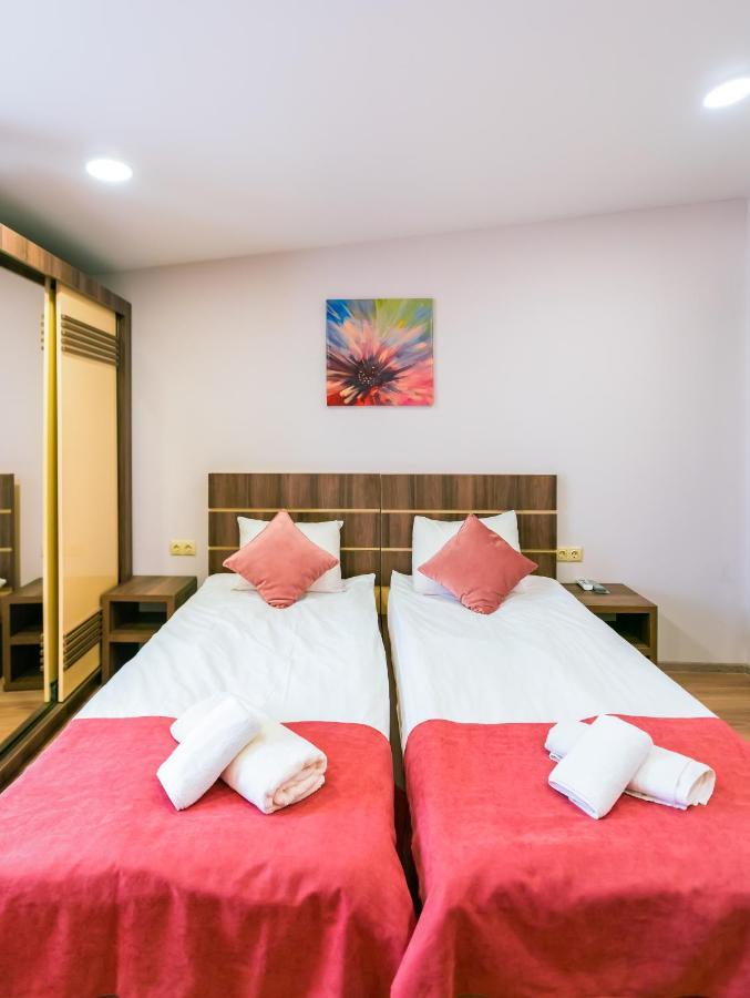 Hotel Classic Suites Тбилиси Экстерьер фото