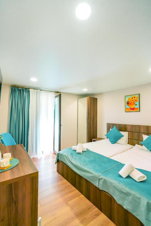 Hotel Classic Suites Тбилиси Экстерьер фото